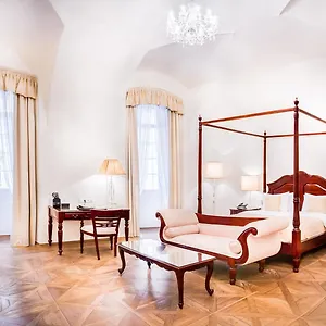 Hotel The Dominican Praga